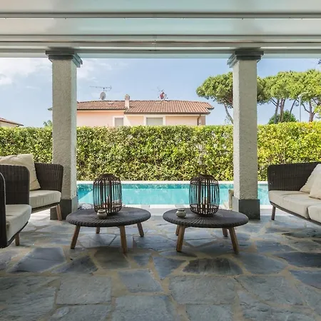 5bedr Pool, Gym, Garden, Dei Marmi Villa